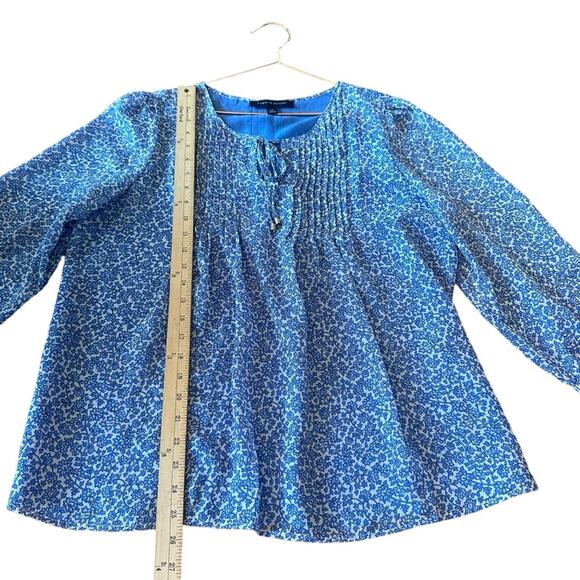 Tommy Hilfiger Floral Pin Tuck Blouse - Size Large - Picture 3 of 7